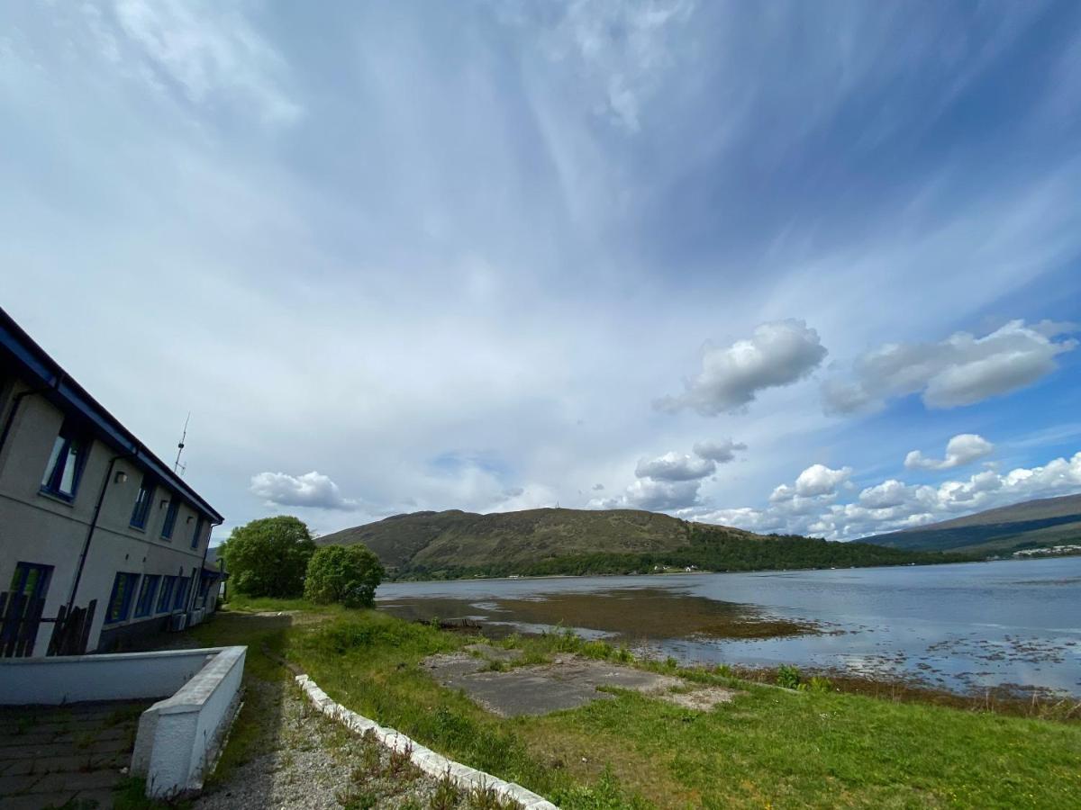 Waterfront Lodge - Accommodation Only Fort William Exteriör bild