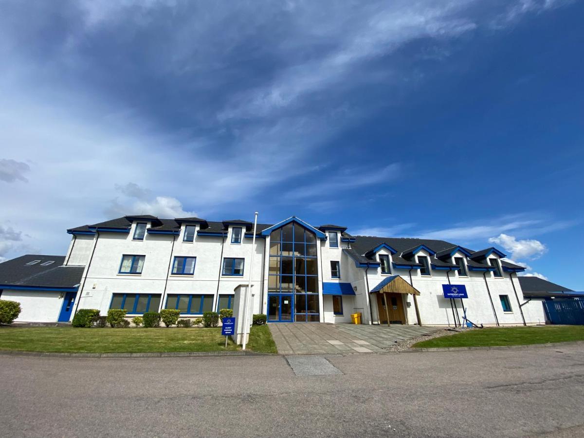 Waterfront Lodge - Accommodation Only Fort William Exteriör bild