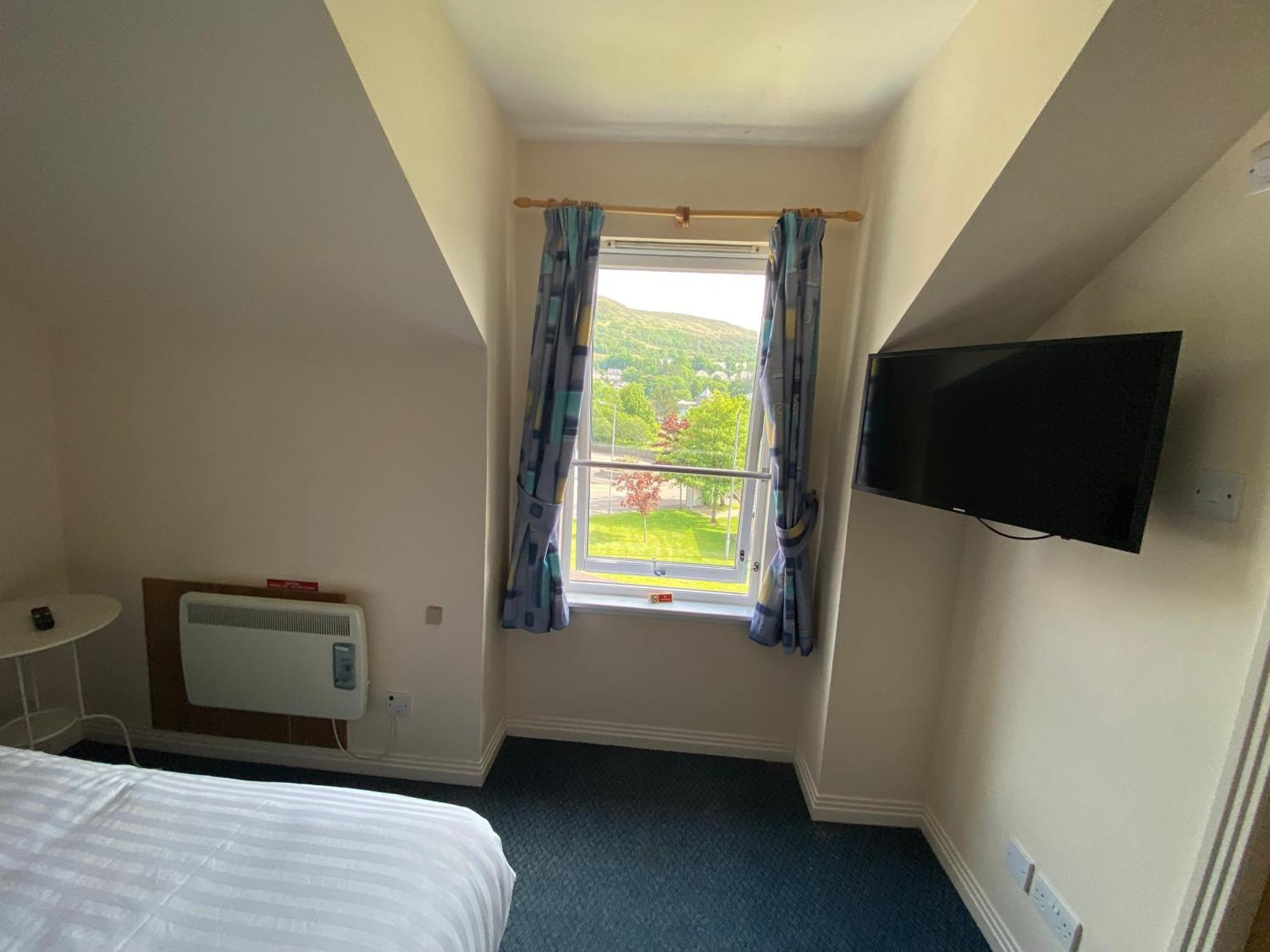 Waterfront Lodge - Accommodation Only Fort William Rum bild